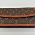 Load image into Gallery viewer, Pochette Dame Monogram
