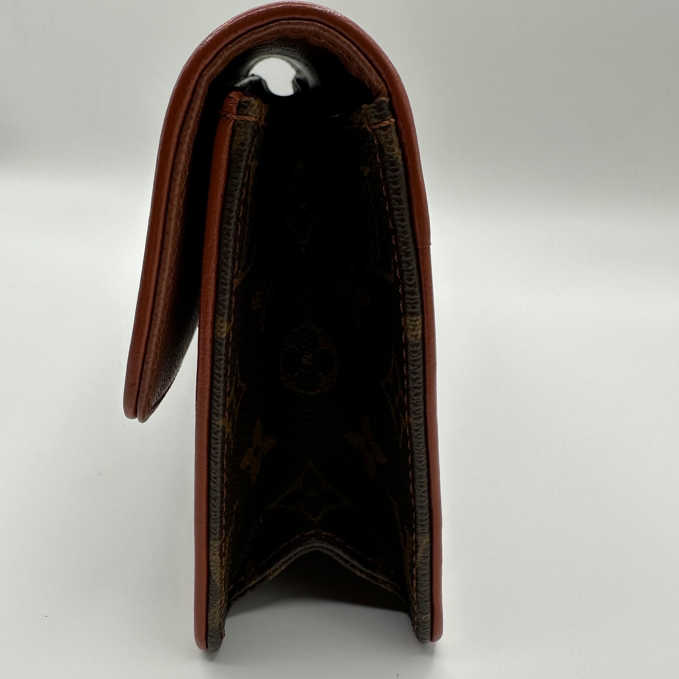 Pochette Dame Monogram