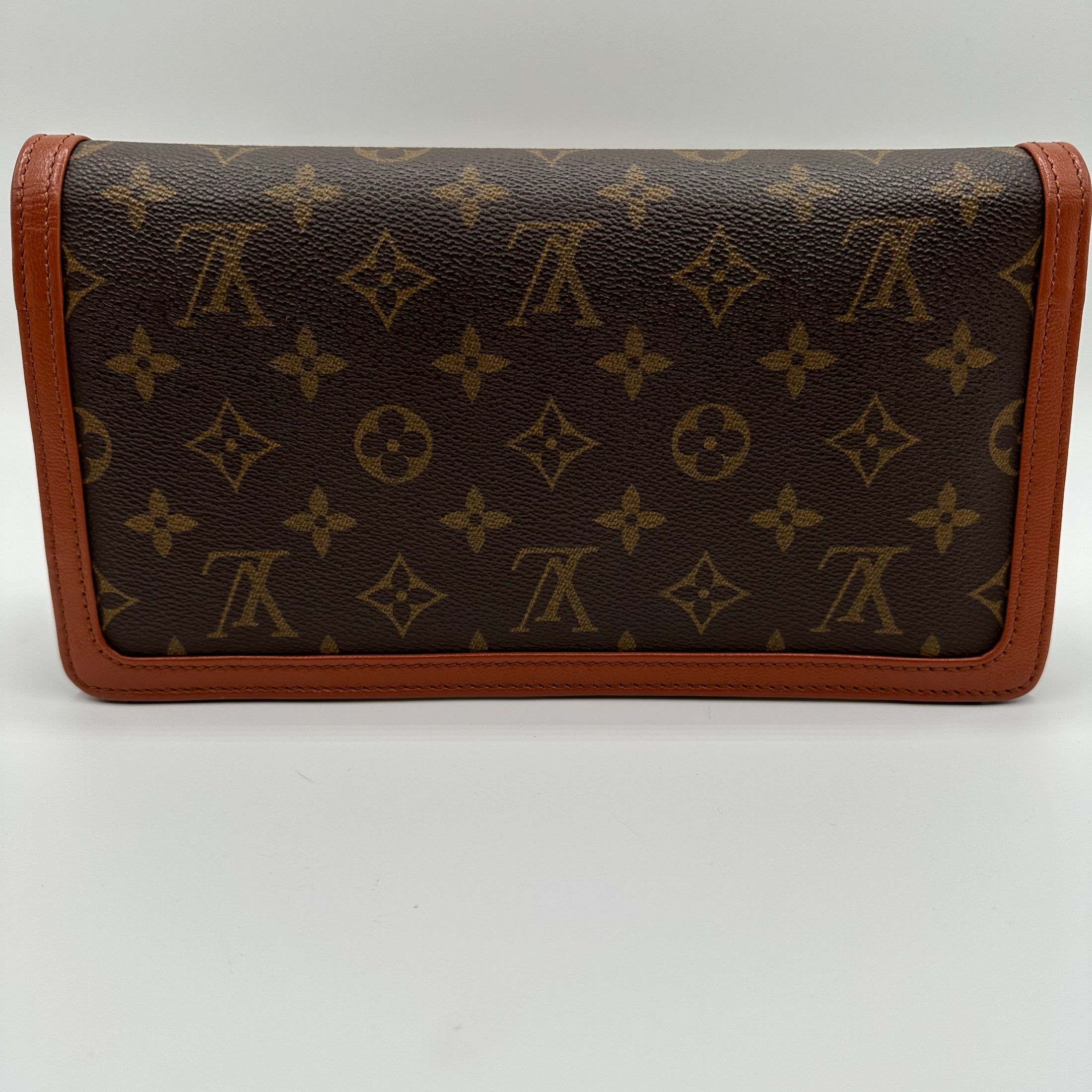 Pochette Dame Monogram