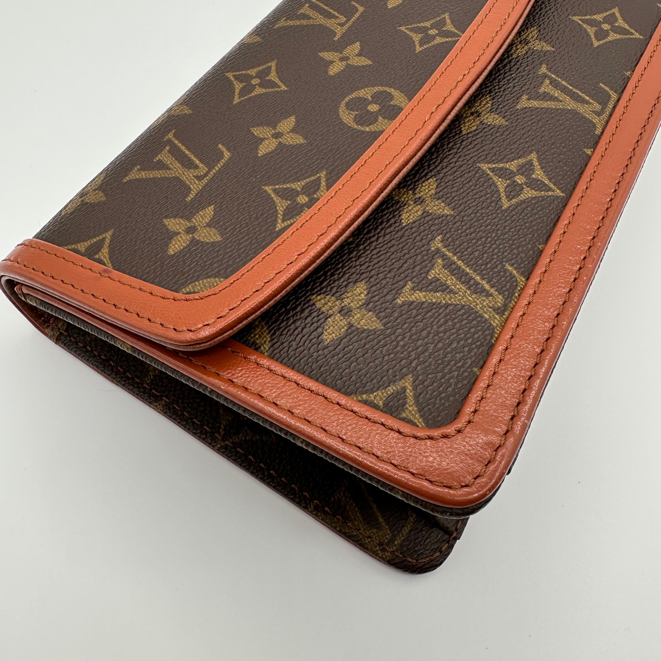Pochette Dame Monogram