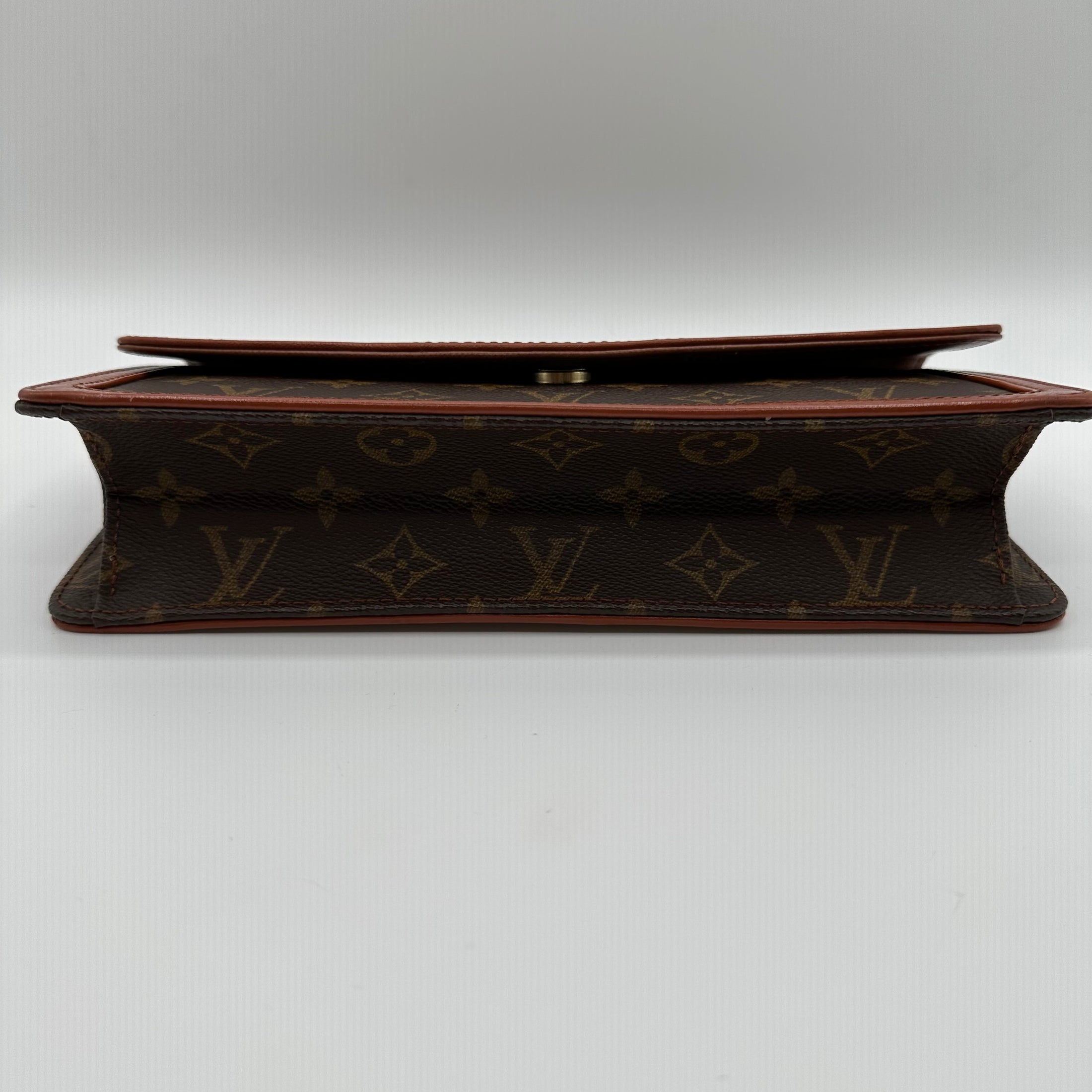 Pochette Dame Monogram