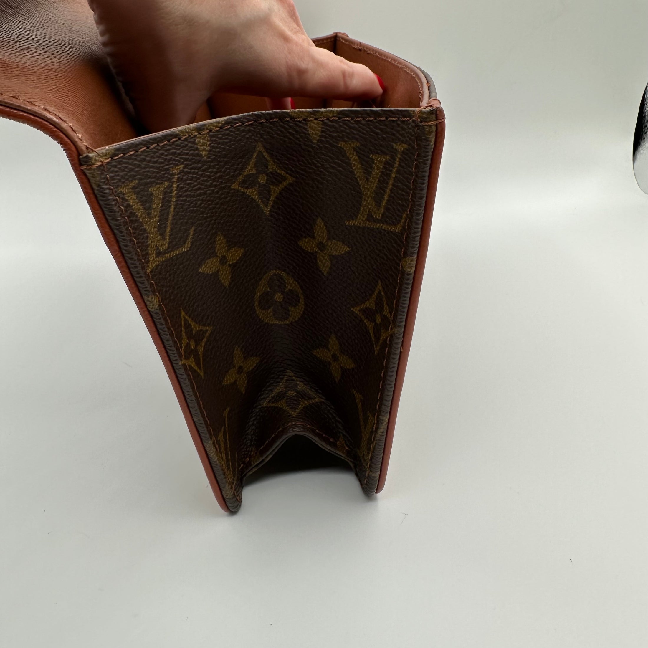 Pochette Dame Monogram