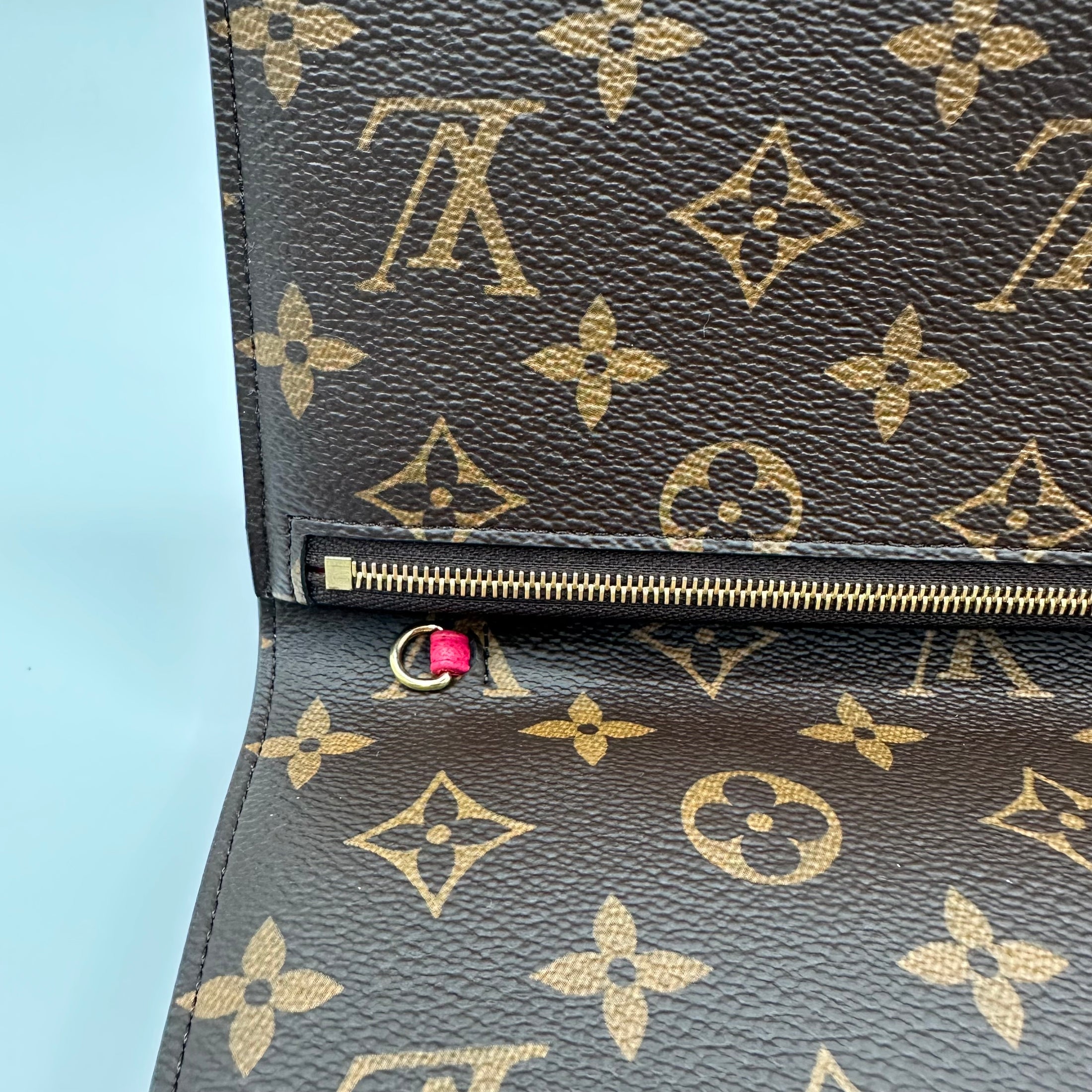 Summer Trunk Pochette in Monogram - WOC