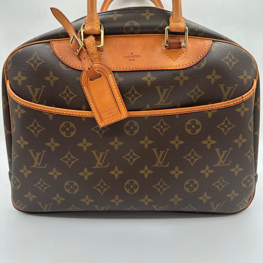 Deuville in Monogram