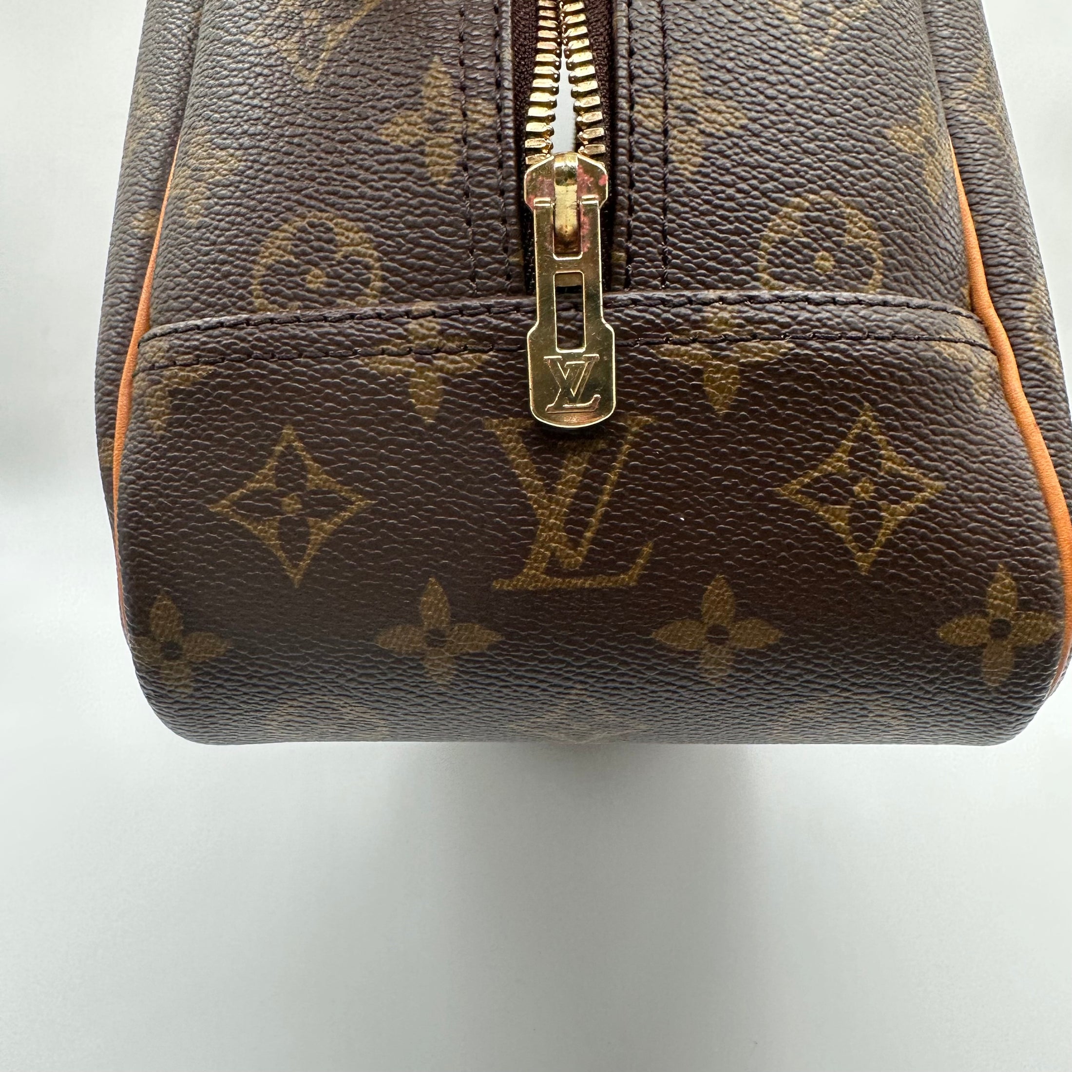 Deuville in Monogram