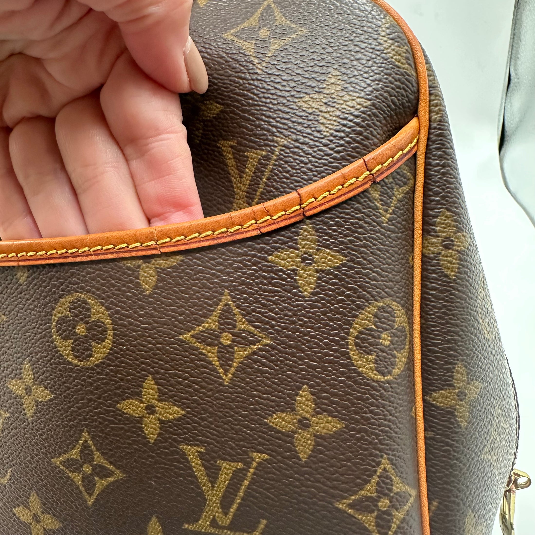 Deuville in Monogram