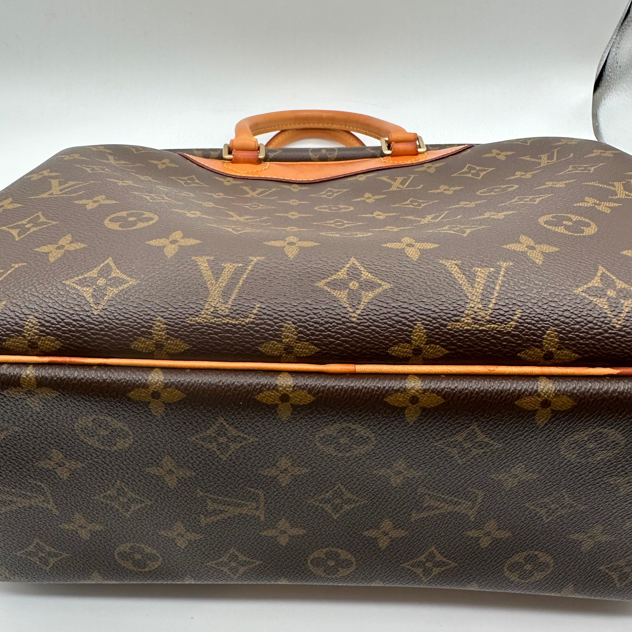 Deuville in Monogram