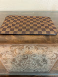 Load image into Gallery viewer, Neverfull Pouch MM - Damier Ebene
