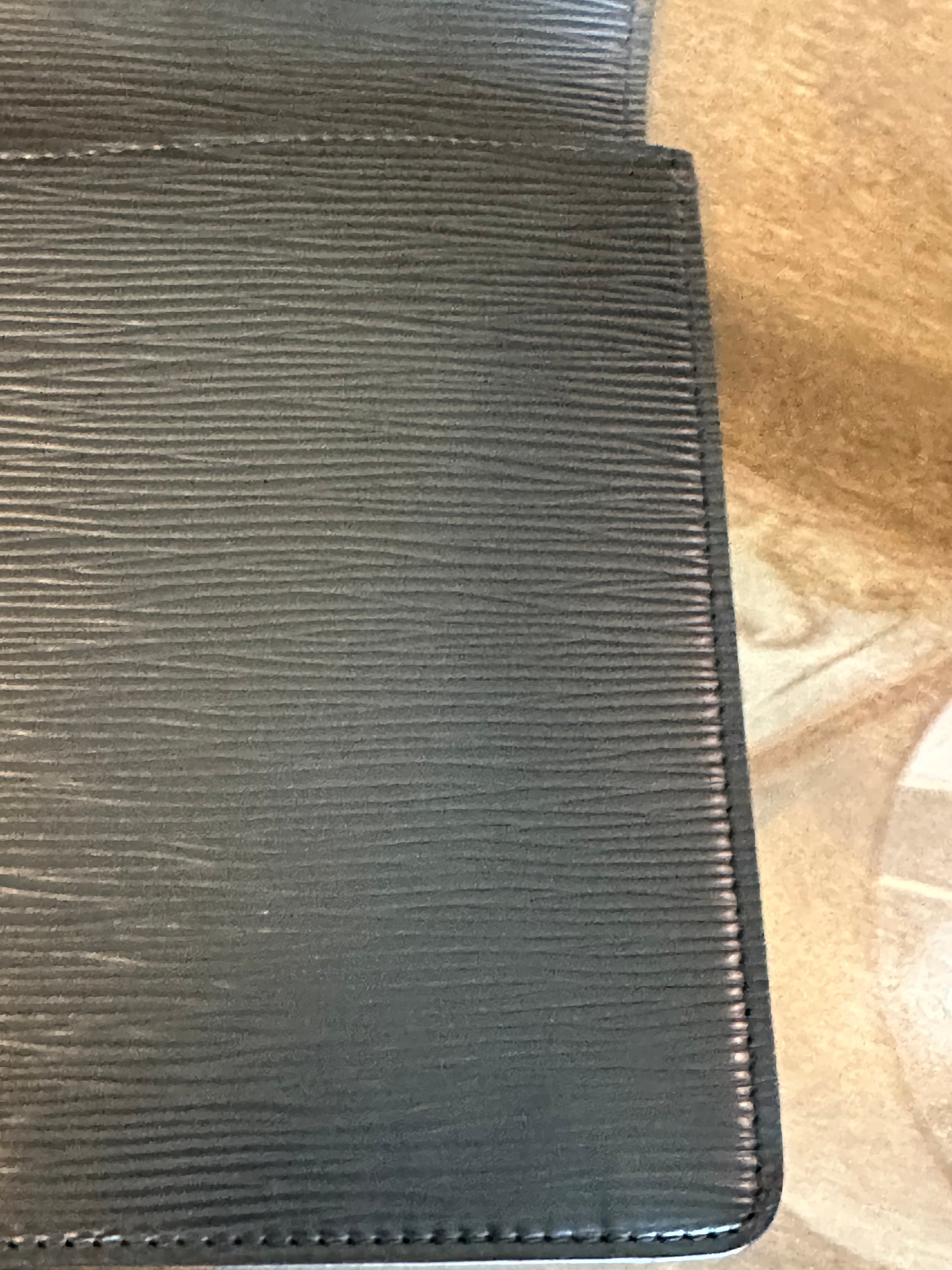 Montaigne 27 in Black Epi Leather